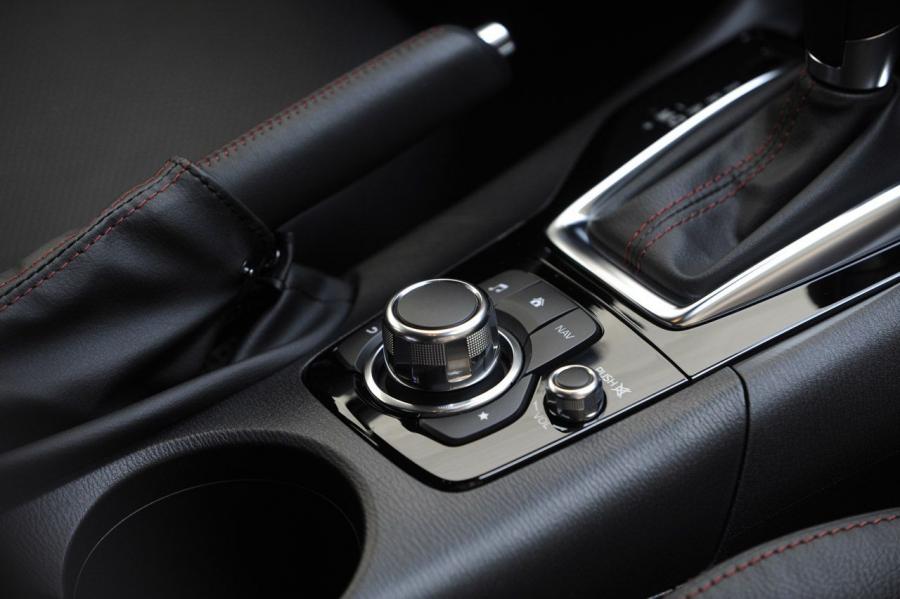  Mazda3 Hatchback 2014 года  (фото 89 из 131)